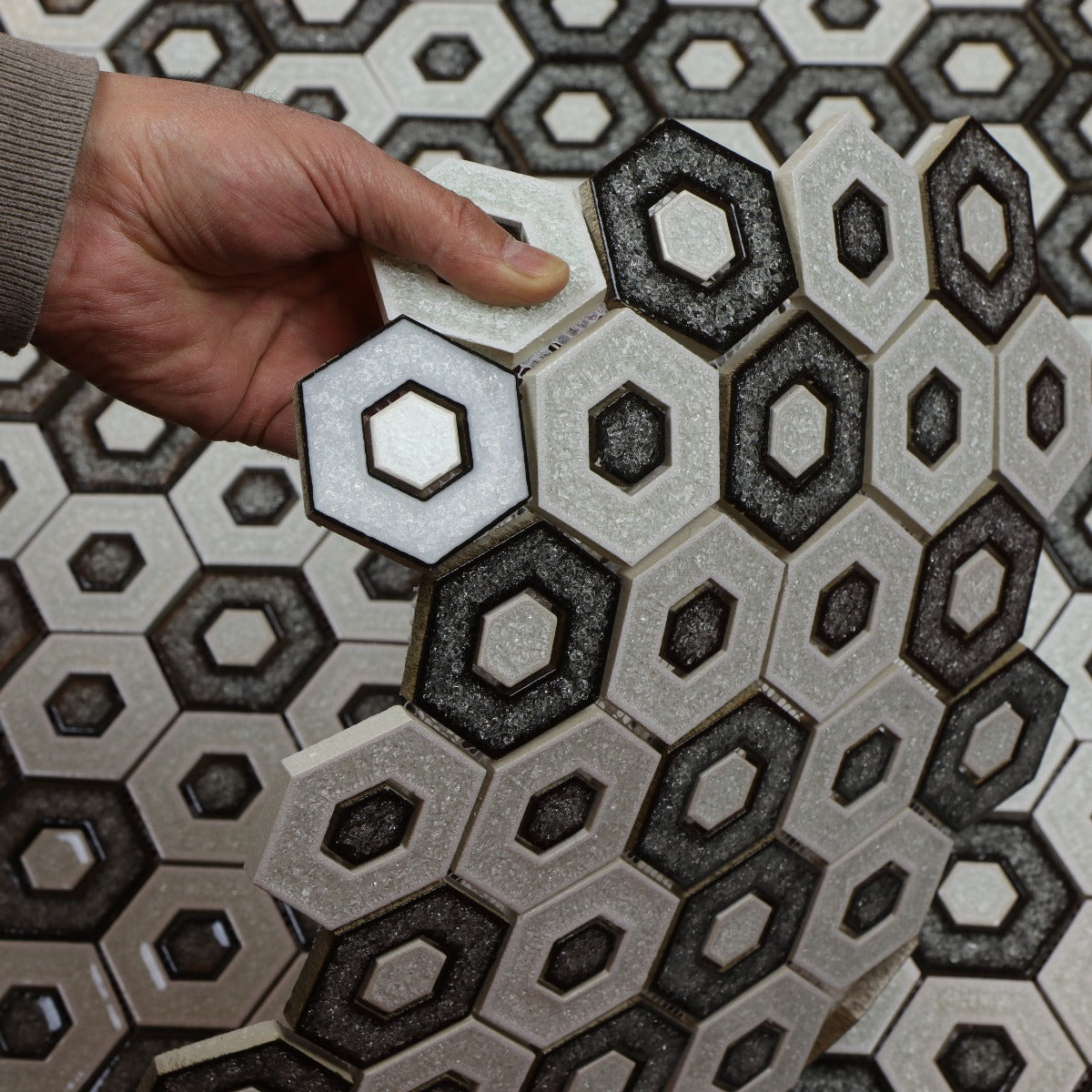 Mosaik Hexagon Invert