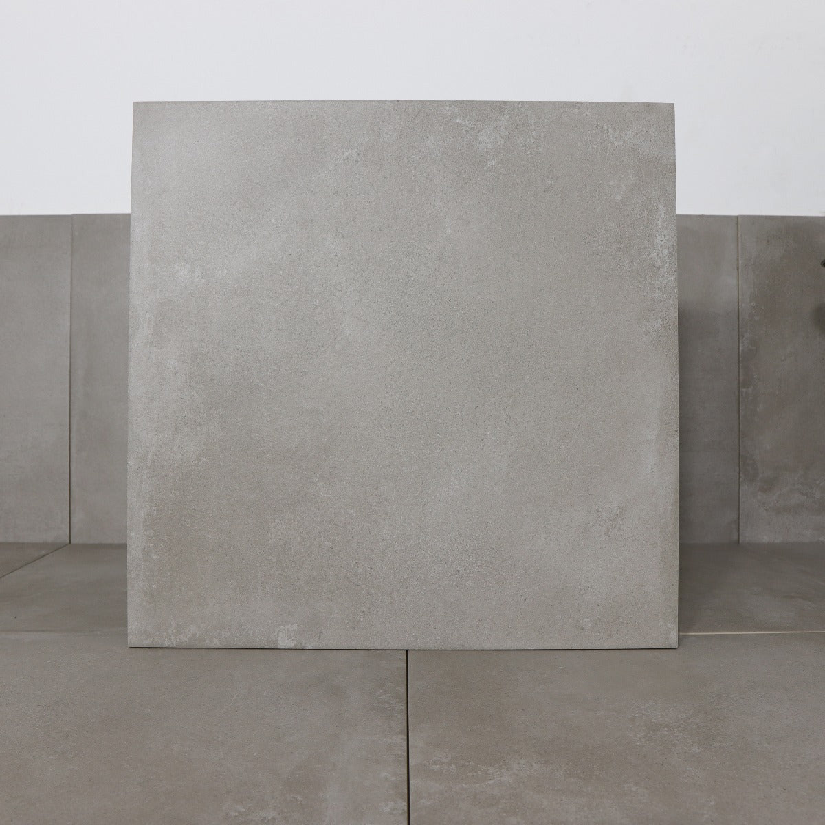 Paketpris! 5,76 m² Klinker Powder Argent 60x60 (249:-/m²)