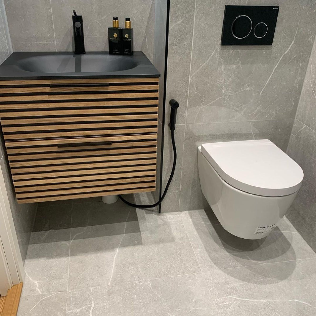 Paketpris! 5,4 m² Klinker Soapstone Silver Blank Marmor 30x60 (249:-/m²)